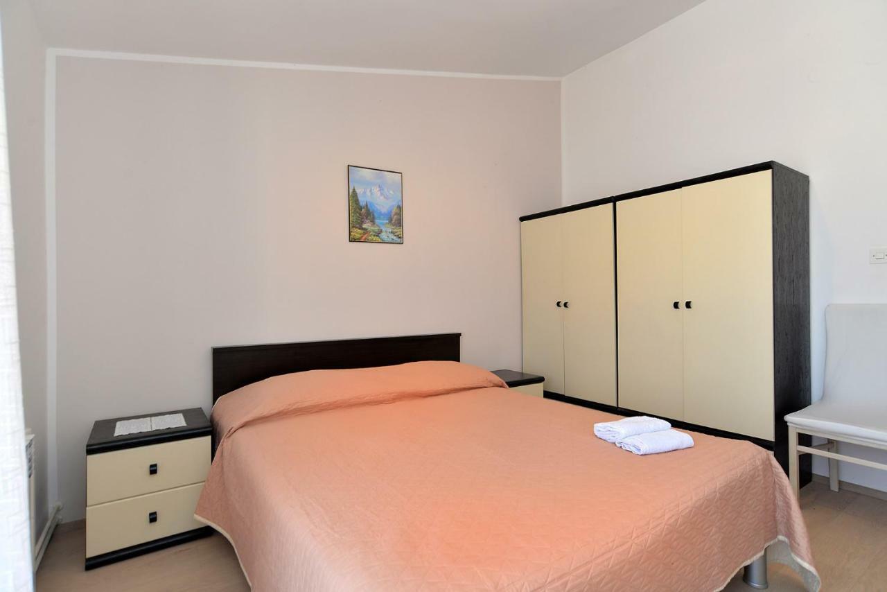 מדולין Apartment Gracijela 827 מראה חיצוני תמונה